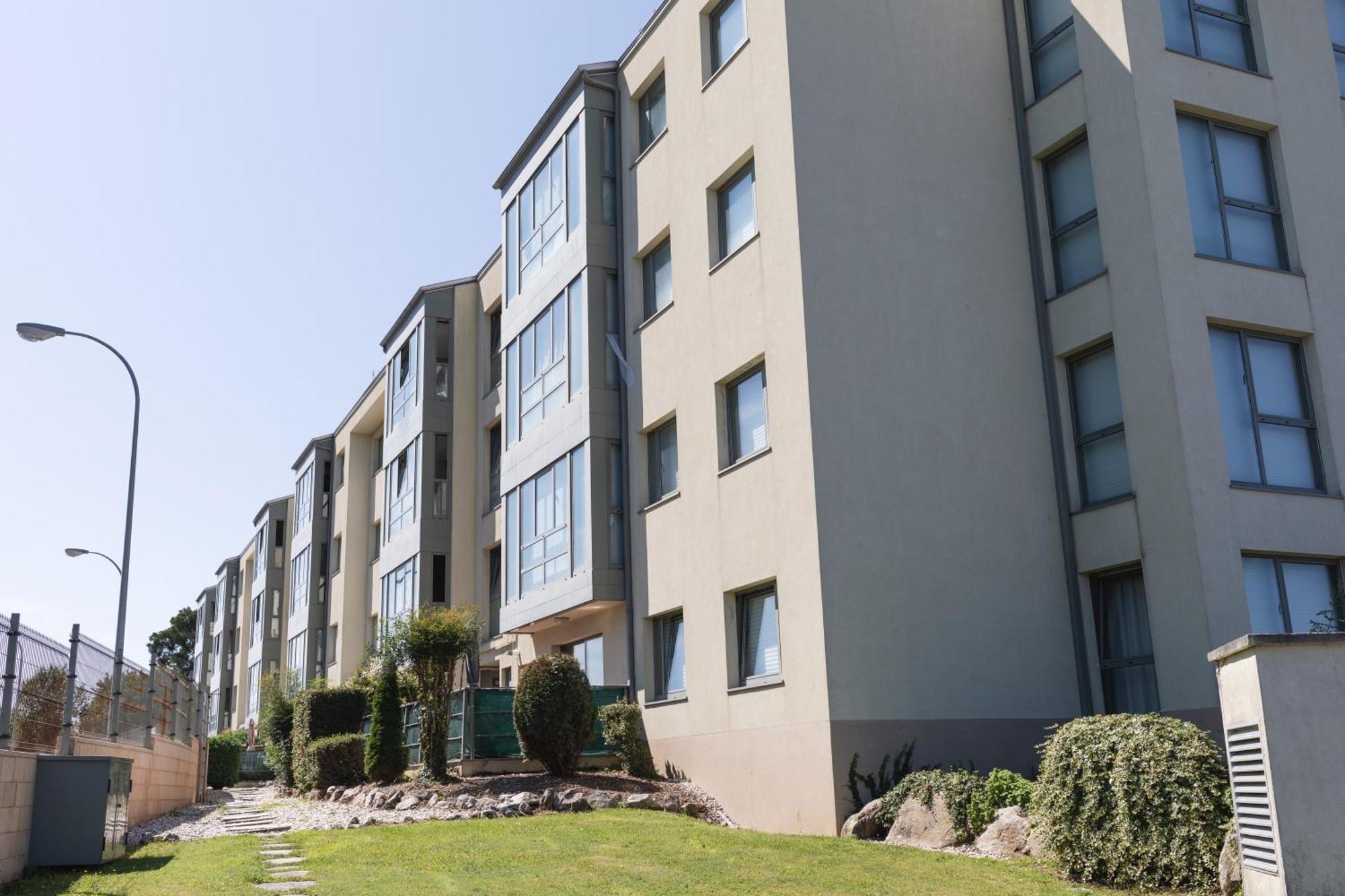 Apartament Baruhaus Piscina Y Parking Rianxo Rianjo Zewnętrze zdjęcie